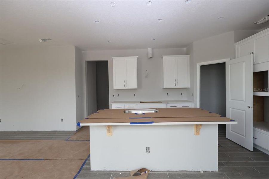 Image 47 of a home in Bay Lake Farms.