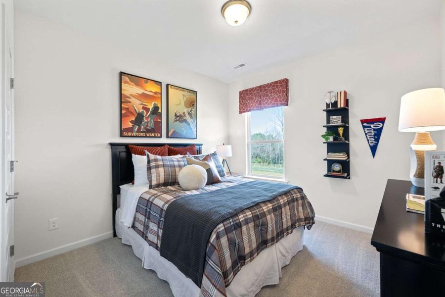 Furnished interior view inside a new home in Stonebridge North, Macon (Image 24).