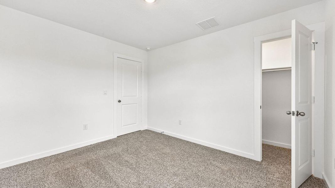 Spacious, unfurnished interior of a new home in Rosenbusch Ranch, Leander (Image 27). Spacious, unfurnished interior of a new home in Rosenbusch Ranch, Leander (Image 27).
