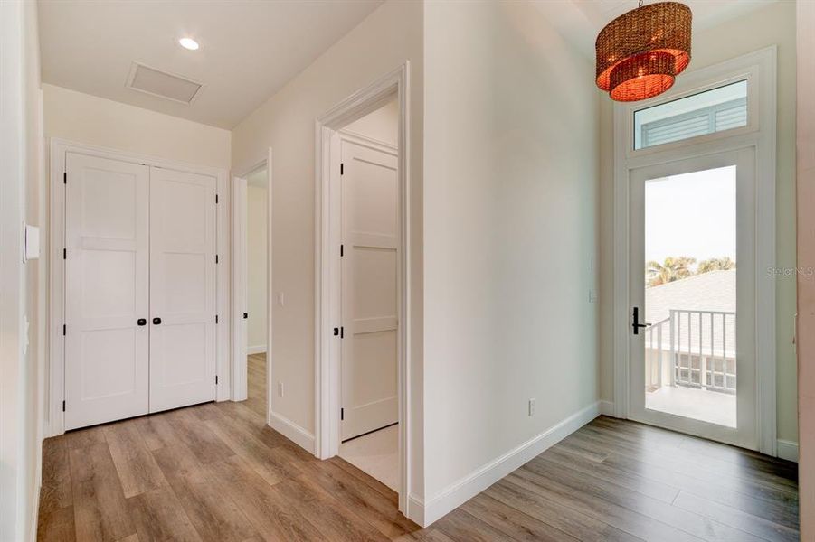 Spacious, unfurnished interior of a new home in , New Smyrna Beach (Image 21).