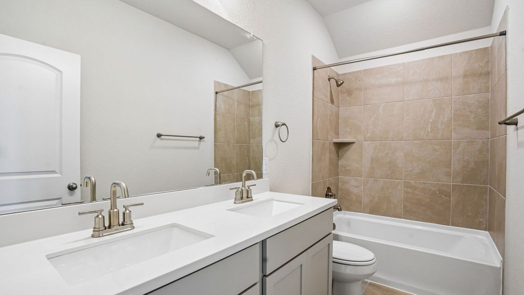 Furnished interior view inside a new home in Veranda, San Antonio (Image 27).