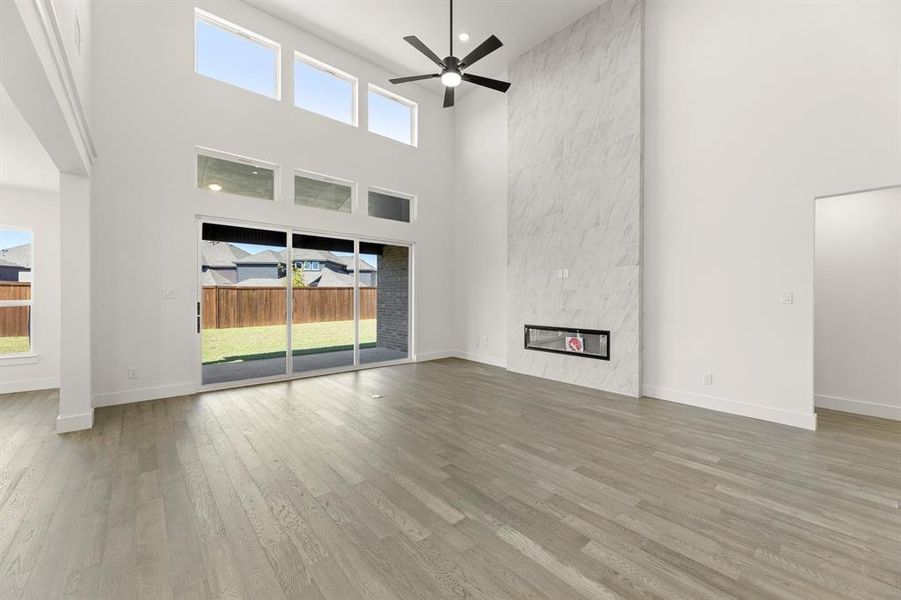 09. 6219 Mulberry - Family 09. 6219 Mulberry - Family