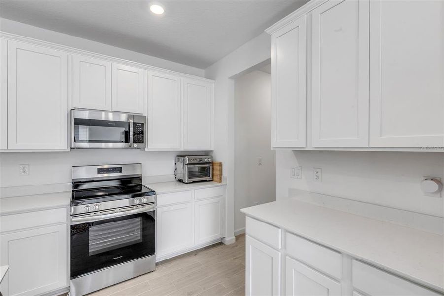 Furnished interior view inside a new home in , St. Augustine (Image 9).