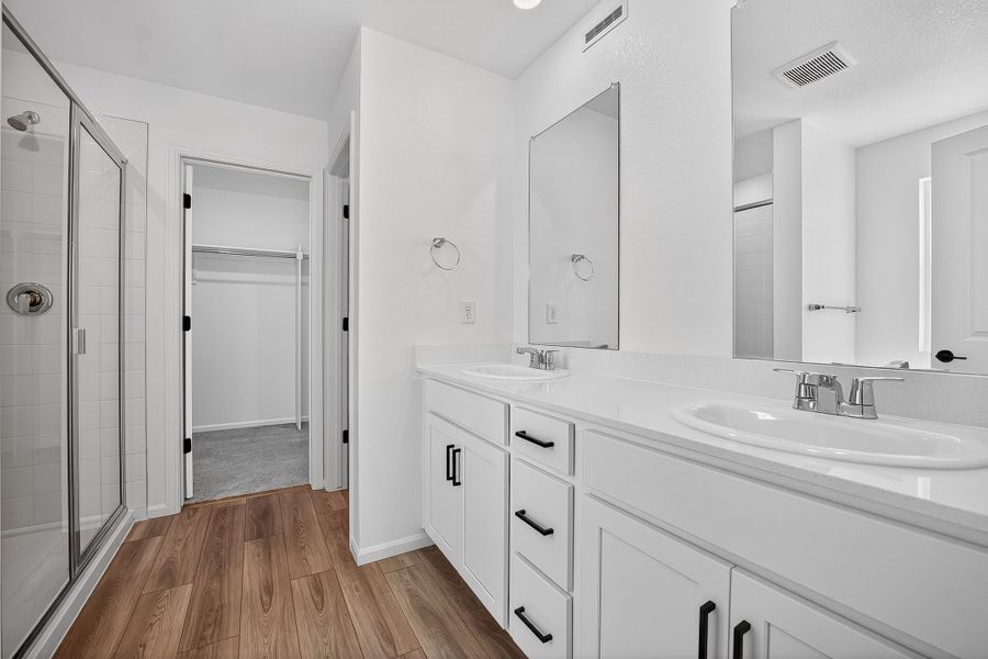 Furnished interior view inside a new home in Lake Bluff, Greeley (Image 6).