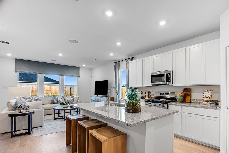 Representative furnished interior of a home built from the Charlton by Taylor Morrison in Mason Woods 45s, Cypress (Image 3).