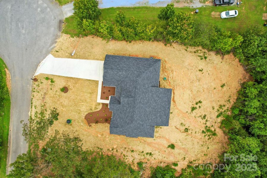 Image 32 of a home in .