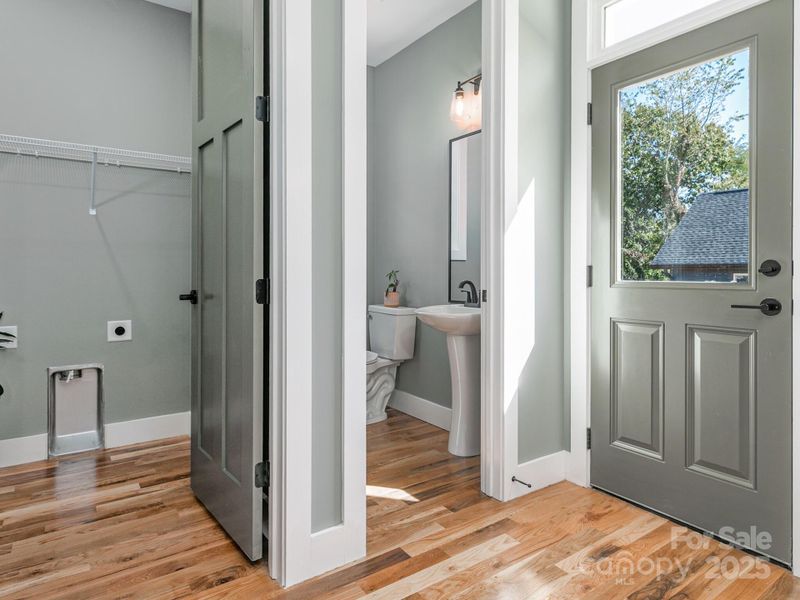 Image 41 of a home in .