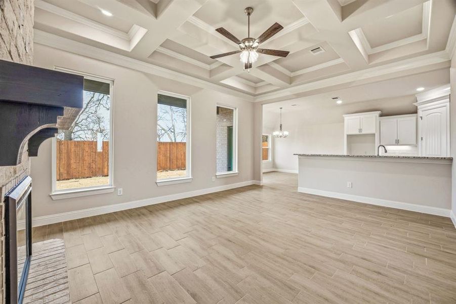 Spacious, unfurnished interior of a new home in , Tolar (Image 26).