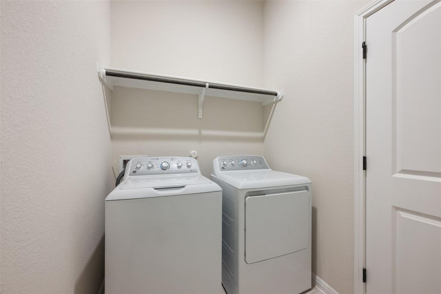 Image 29 of a home in The Colony 50s.