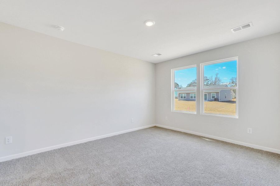 Spacious, unfurnished interior of a new home in Essence at Elms Glen Single Family Homes, Ladson (Image 21).