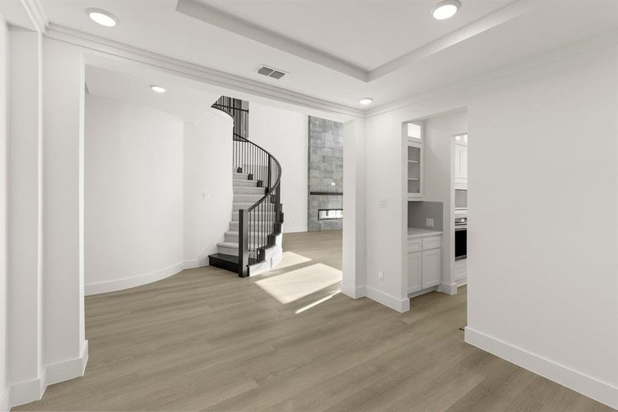 Spacious, unfurnished interior of a new home in Valencia on The Lake, Little Elm (Image 21).