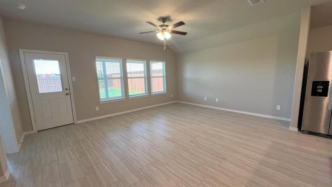 Spacious, unfurnished interior of a new home in Rosewood at Beltmill, Fort Worth (Image 16). Spacious, unfurnished interior of a new home in Rosewood at Beltmill, Fort Worth (Image 16).
