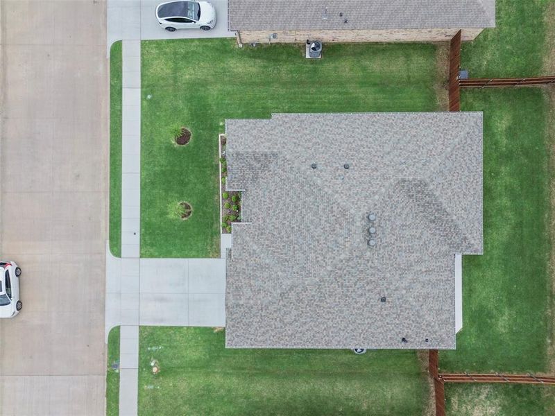Exterior details and patio area of a home in , Saginaw (Image 23).