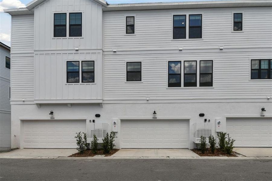 Rear Exterior Rear Exterior