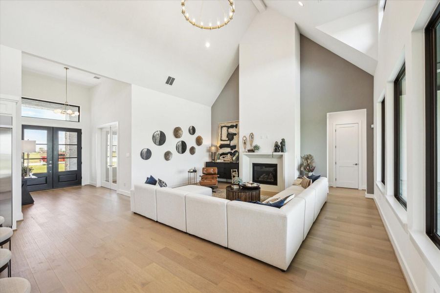 Living Area has gaslog fireplace. Living Area has gaslog fireplace.