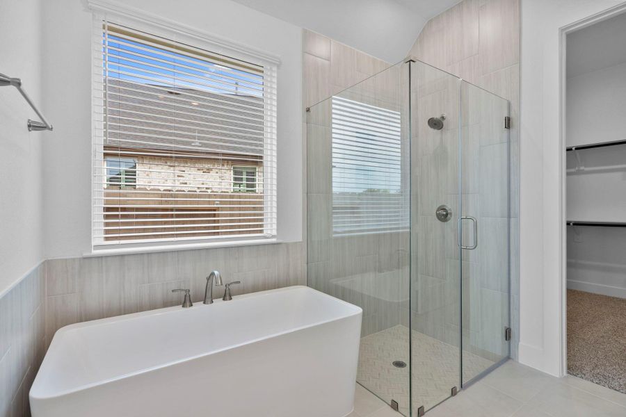 Furnished interior view inside a new home in Grange, Katy (Image 7).