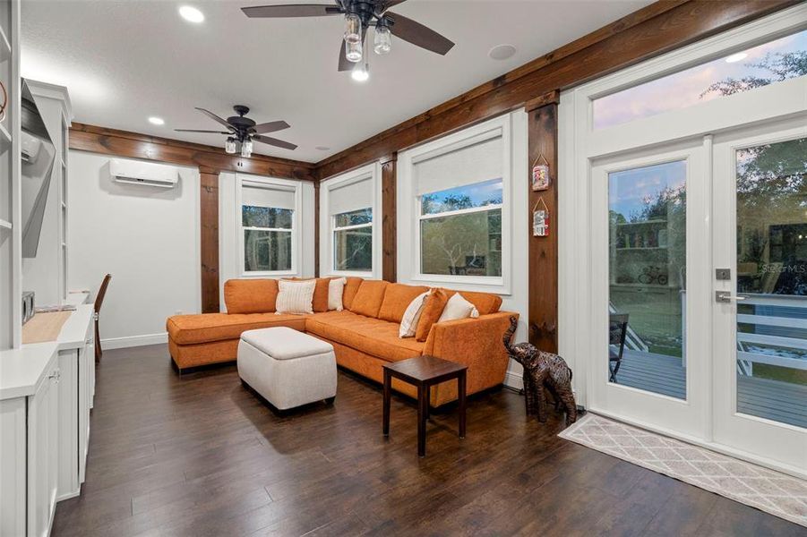Furnished interior view inside a new home in , Webster (Image 37).