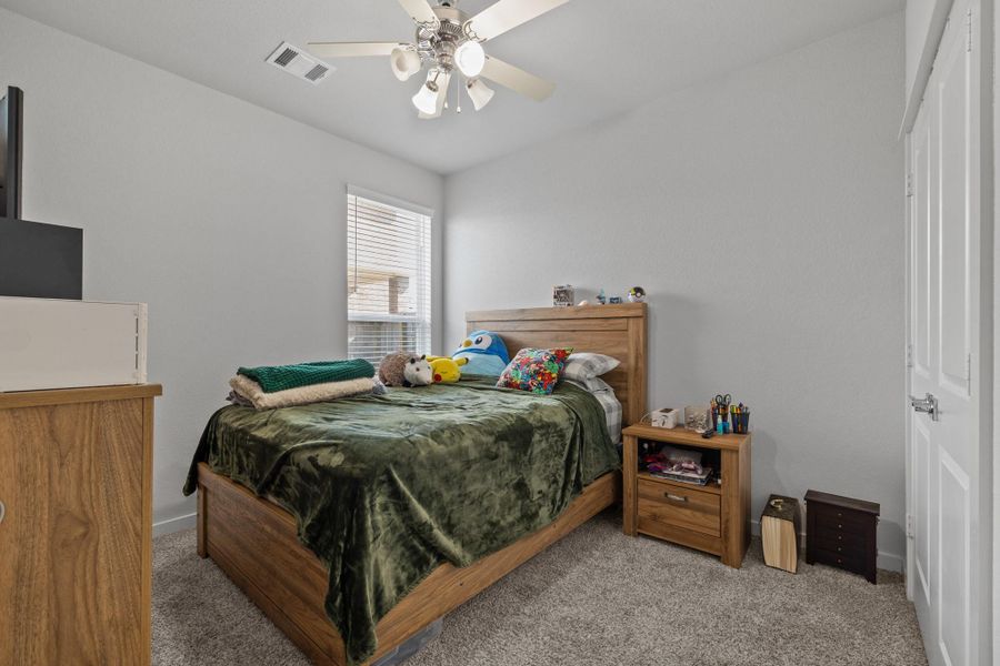 Furnished interior view inside a new home in , Iowa Colony (Image 17).