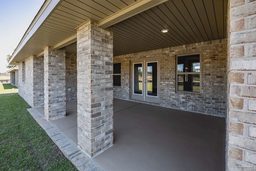 Image 29 of a home in Emmaline Gardens.