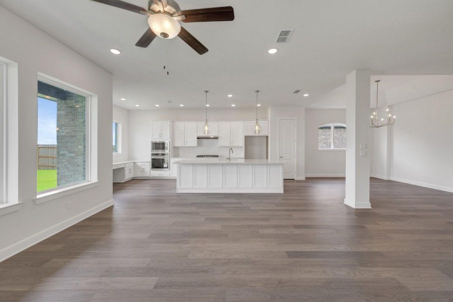 Spacious, unfurnished interior of a new home in Brookewater - Ascent Collection, Rosenberg (Image 33).
