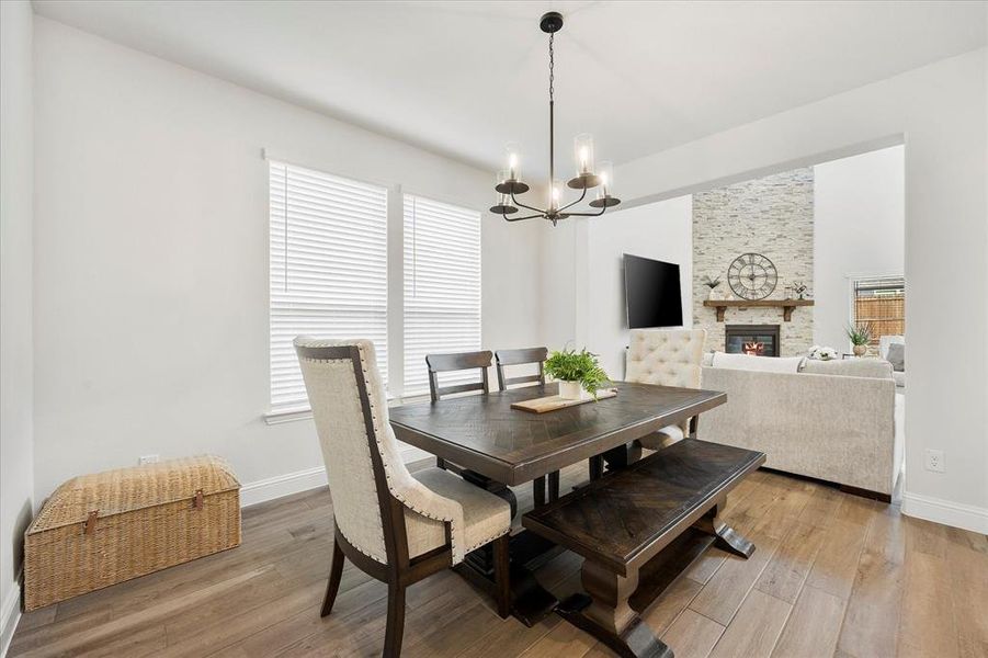 Furnished interior view inside a new home in Sonoma Verde, McLendon-Chisholm (Image 8).
