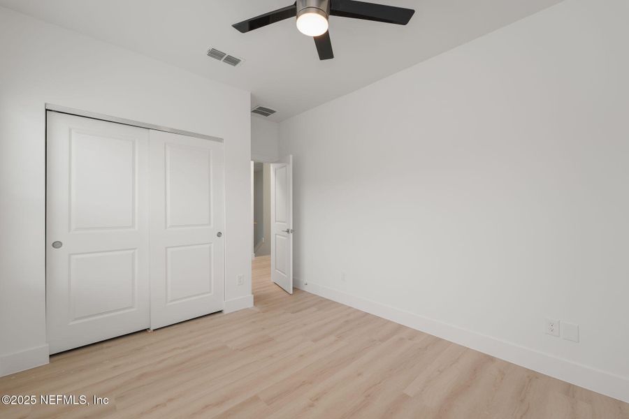 Spacious, unfurnished interior of a new home in , St. Augustine (Image 13).