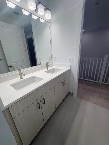 Mallory Guest Bathroom