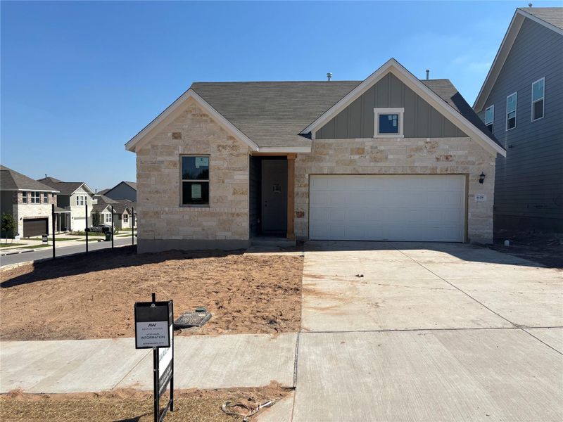 Exterior details and patio area of a home in Covered Bridge, Hutto (Image 11).