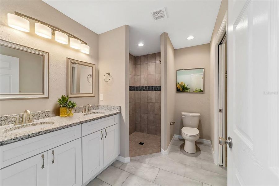 Furnished interior view inside a new home in Marion Oaks, Ocala (Image 9).