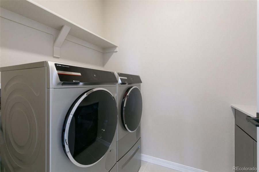 Close-up of interior finishes inside a home in , Colorado Springs (Image 13).