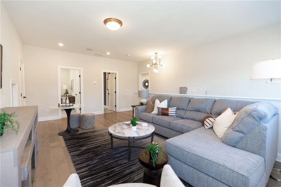 Furnished interior view inside a new home in Aberdeen, Hoschton (Image 71).