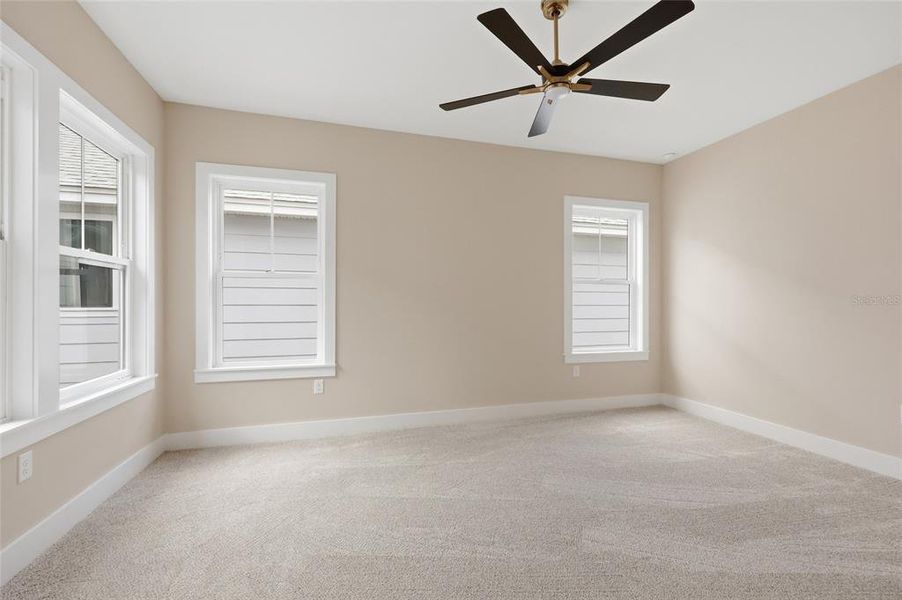 Spacious, unfurnished interior of a new home in , Newberry (Image 21).