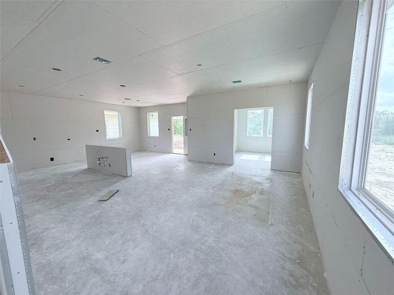 Living room with flex space