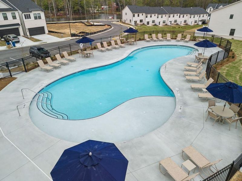 Community amenities in Azalea Square Townhomes, Lawrenceville (Image 39).