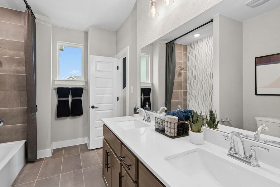 Representative furnished interior of a home built from the Oltorf by Scott Felder Homes in University Heights, Round Rock (Image 47). Representative furnished interior of a home built from the Oltorf by Scott Felder Homes in University Heights, Round Rock (Image 47).