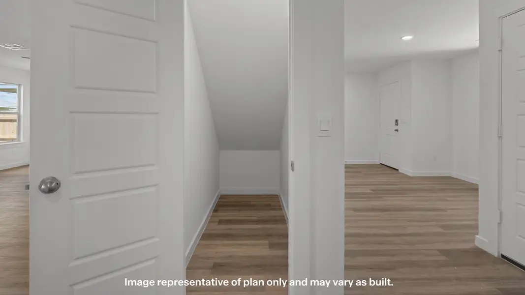 Image 29 of a home in Overlook West.