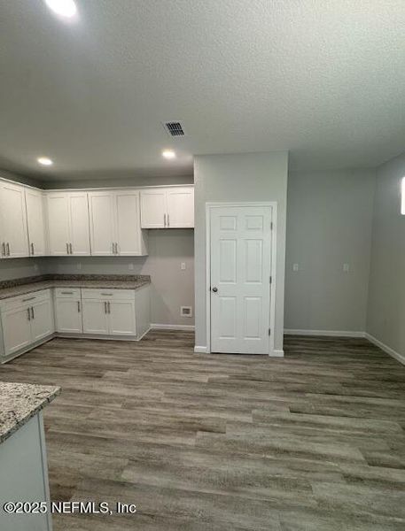 Image 52 of a home in .