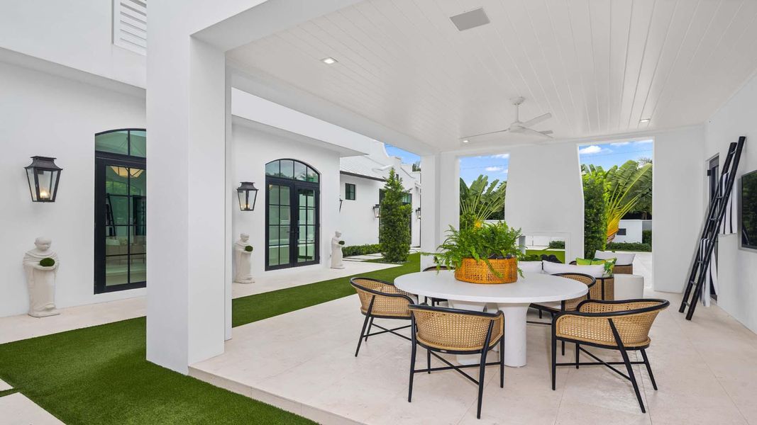 Image 37 of a home in .