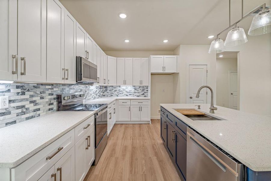 Furnished interior view inside a new home in , Granbury (Image 11). Furnished interior view inside a new home in , Granbury (Image 11).