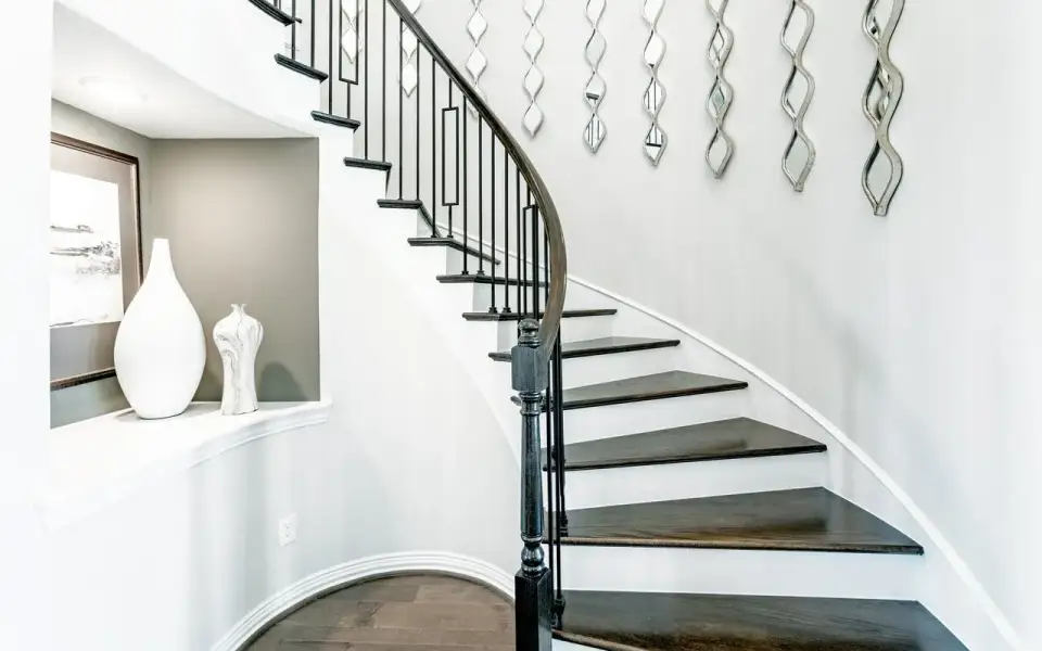 Image 30 of a home in High Park Hill.