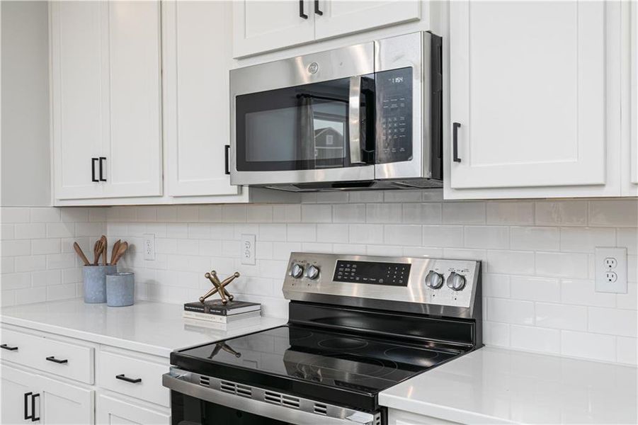 Furnished interior view inside a new home in Darlington, Loganville (Image 6).