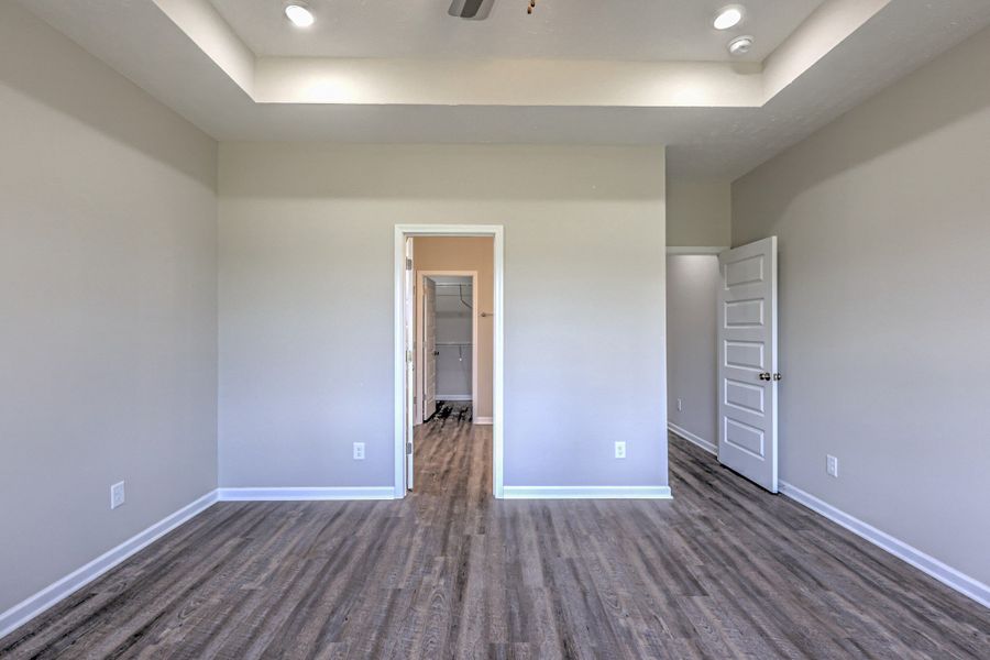 Spacious, unfurnished interior of a new home in Collin's Place, Decherd (Image 30).