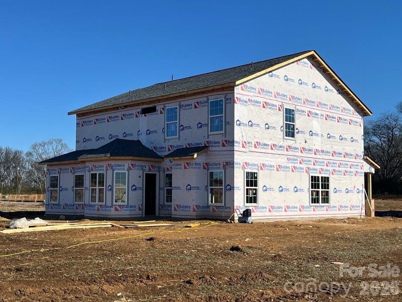 The Derby Breakfast Nook Bumpout. Large 1/3 Acre Homesite with a Backyard!