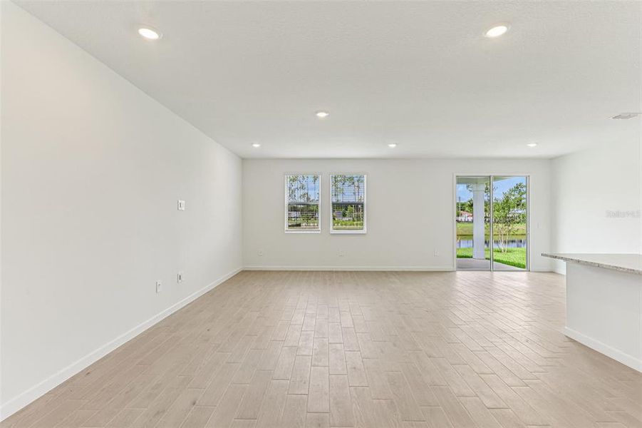 Spacious, unfurnished interior of a new home in Colbert Landings, Palm Coast (Image 21).