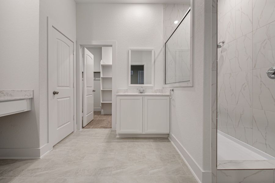 Furnished interior view inside a new home in Stillwater Ranch, San Antonio (Image 14).