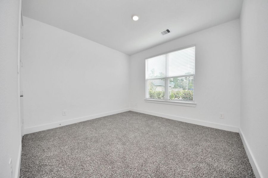 Spacious, unfurnished interior of a new home in Hills of Westlake, Conroe (Image 39). Spacious, unfurnished interior of a new home in Hills of Westlake, Conroe (Image 39).