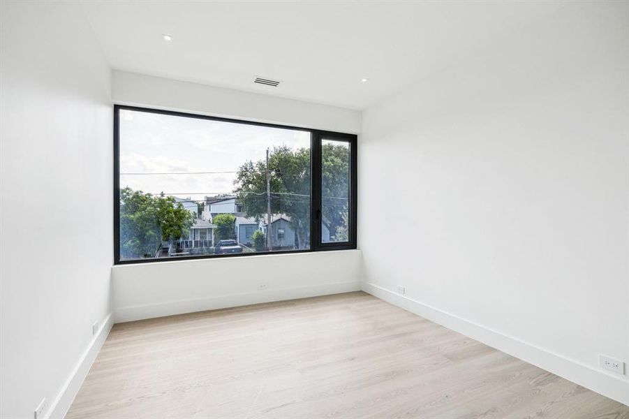 Spacious, unfurnished interior of a new home in , Dallas (Image 18). Spacious, unfurnished interior of a new home in , Dallas (Image 18).