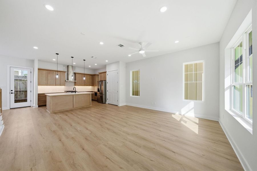 Spacious, unfurnished interior of a new home in , Houston (Image 19). Spacious, unfurnished interior of a new home in , Houston (Image 19).