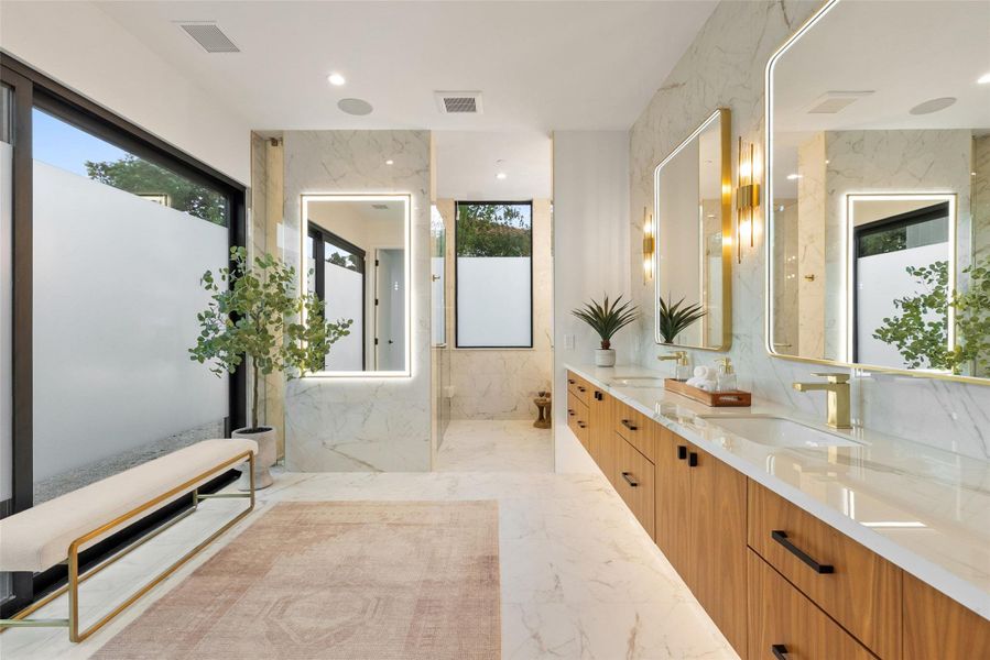 Furnished interior view inside a new home in , Austin (Image 10).