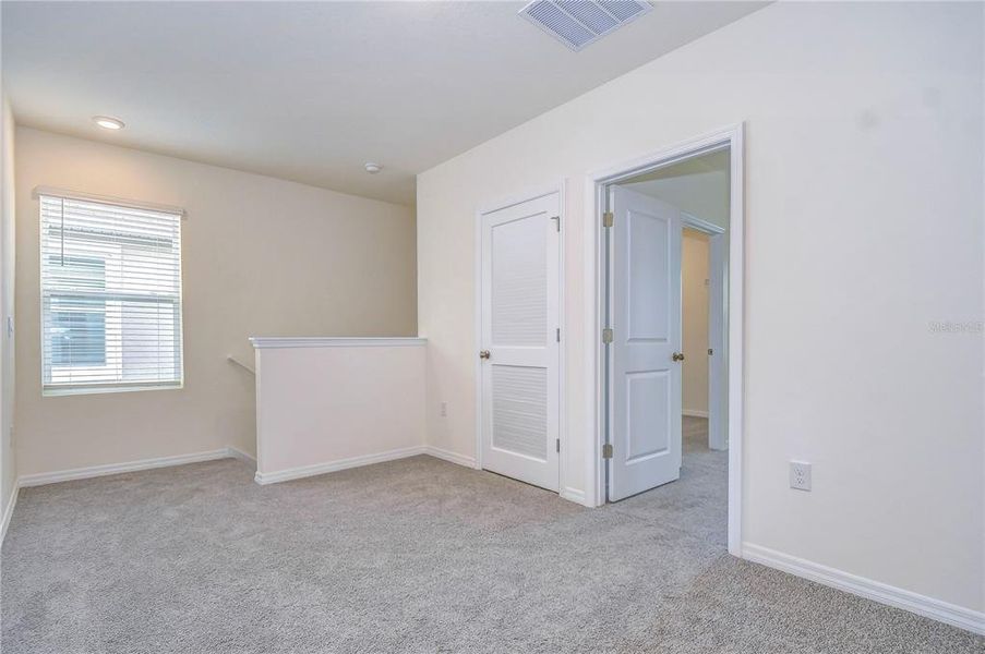 Spacious, unfurnished interior of a new home in Epperson, Wesley Chapel (Image 13). Spacious, unfurnished interior of a new home in Epperson, Wesley Chapel (Image 13).